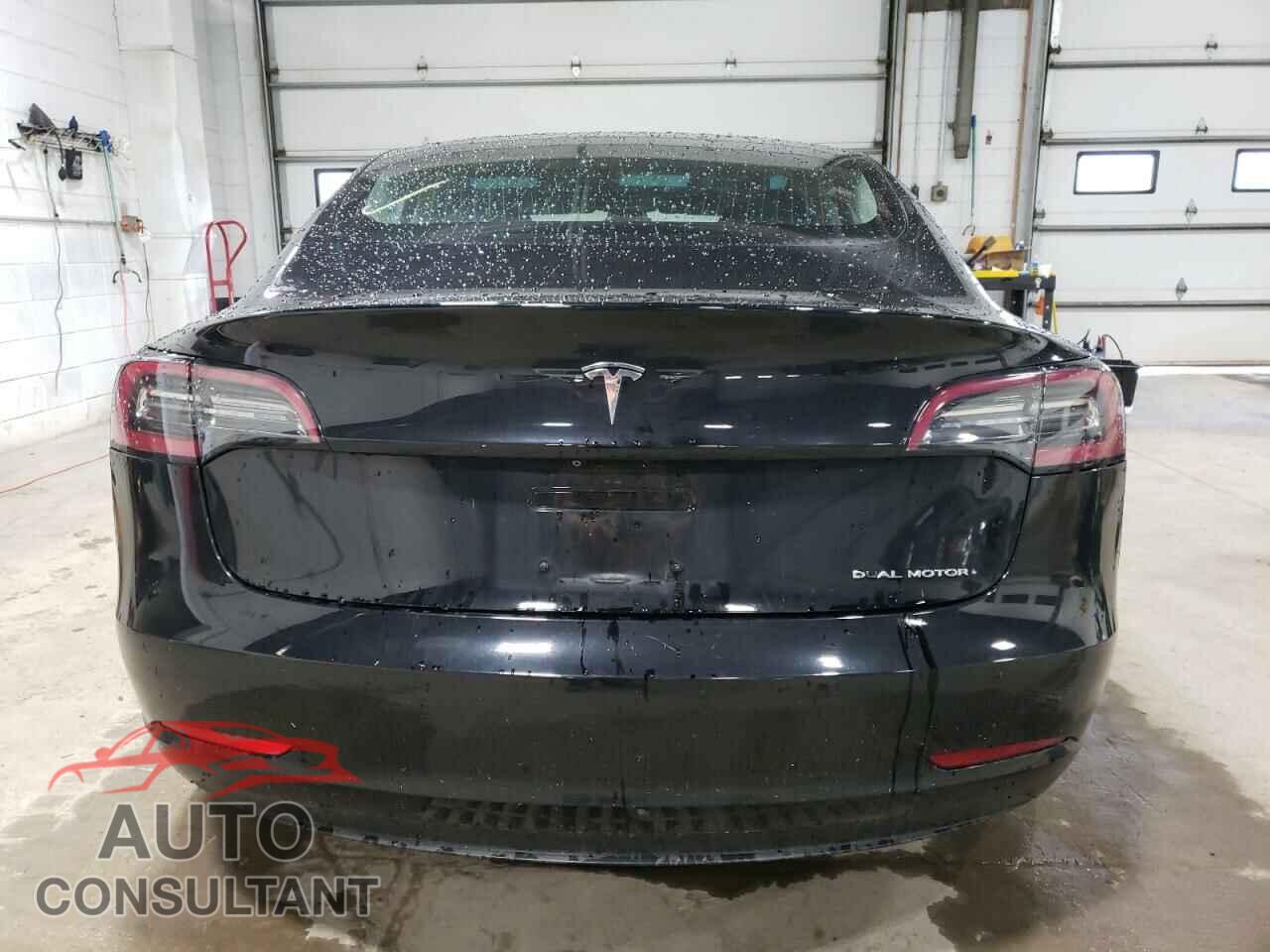 TESLA MODEL 3 2018 - 5YJ3E1EB1JF128913