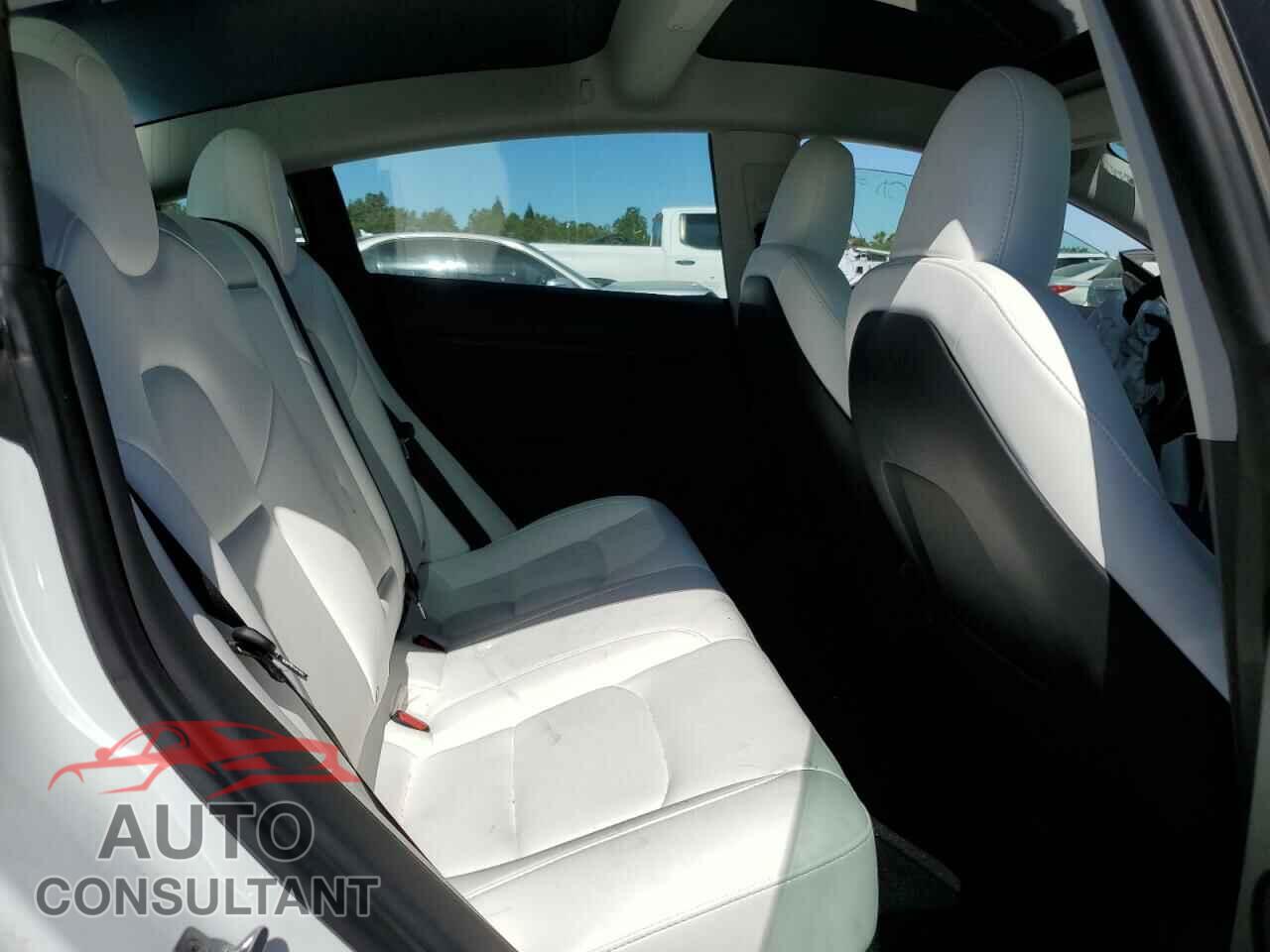 TESLA MODEL 3 2023 - 5YJ3E1EA9PF502779