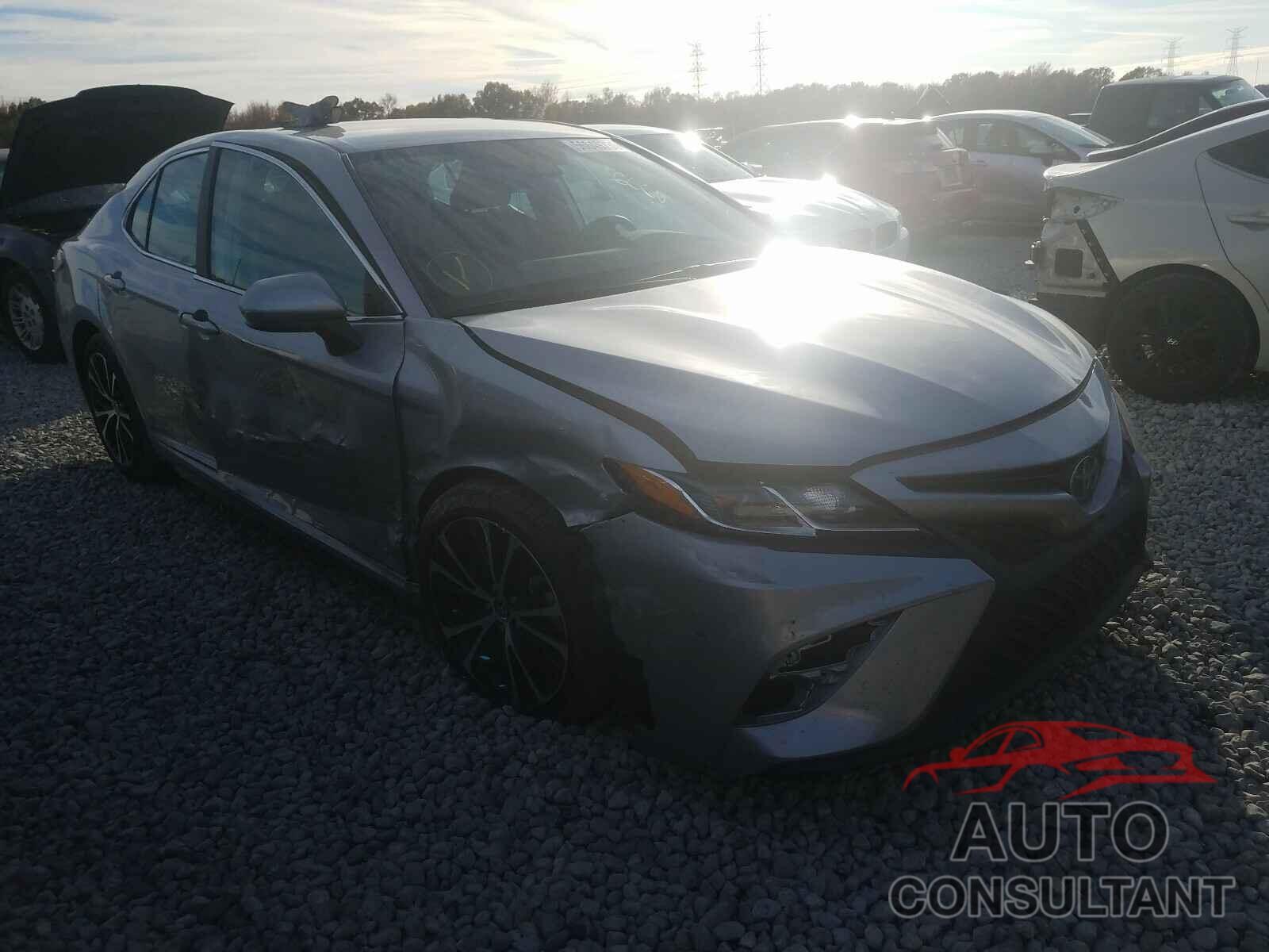 TOYOTA CAMRY 2020 - 4T1G11AKXLU380801