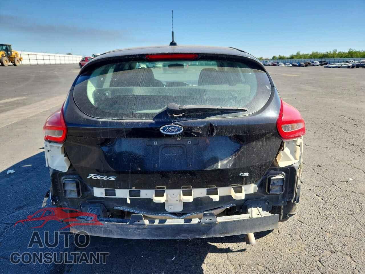 FORD FOCUS 2016 - 1FADP3K29GL351839