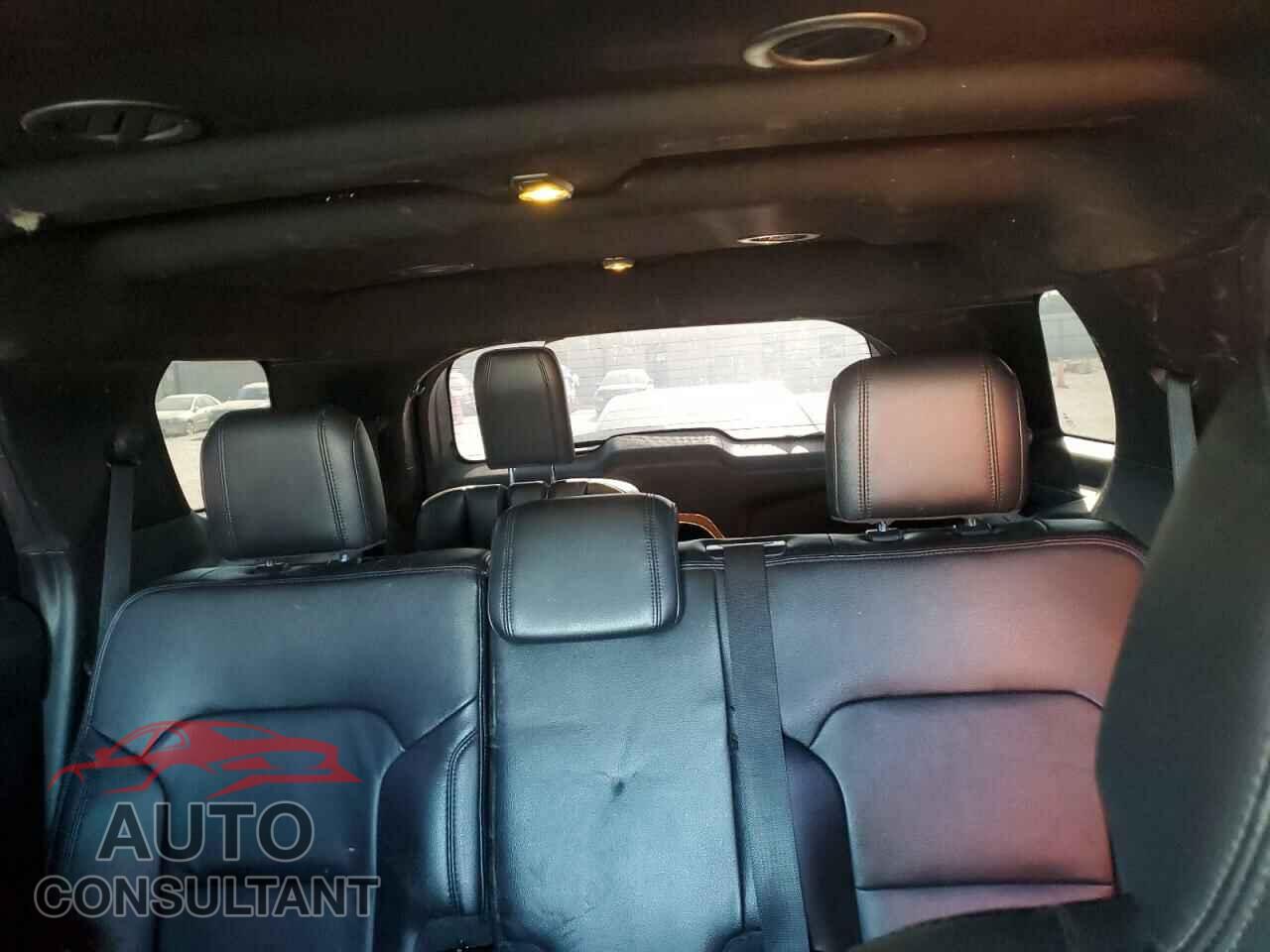 FORD EXPLORER 2016 - 1FM5K7D80GGB05420