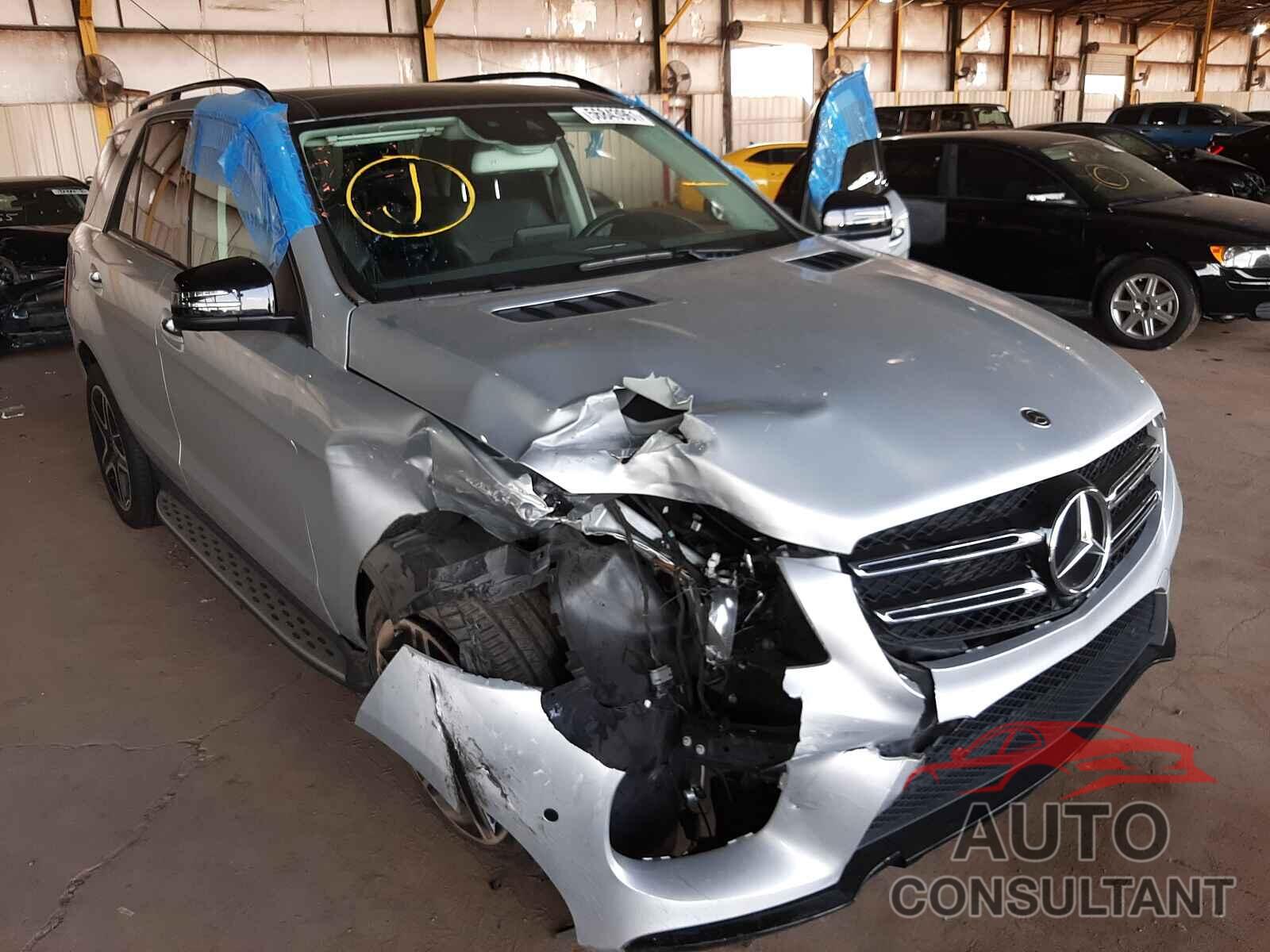 MERCEDES-BENZ GLE-CLASS 2018 - 4JGDA5JB2JB007139