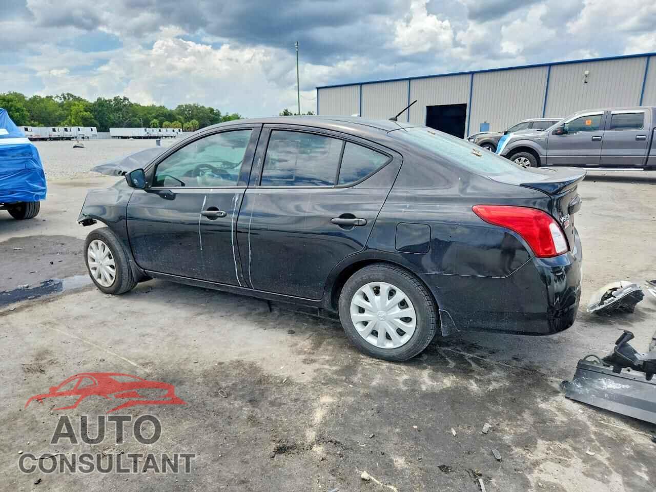NISSAN VERSA 2017 - 3N1CN7AP2HL821475