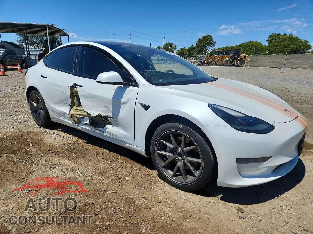 TESLA MODEL 3 2021 - 5YJ3E1EA5MF976286