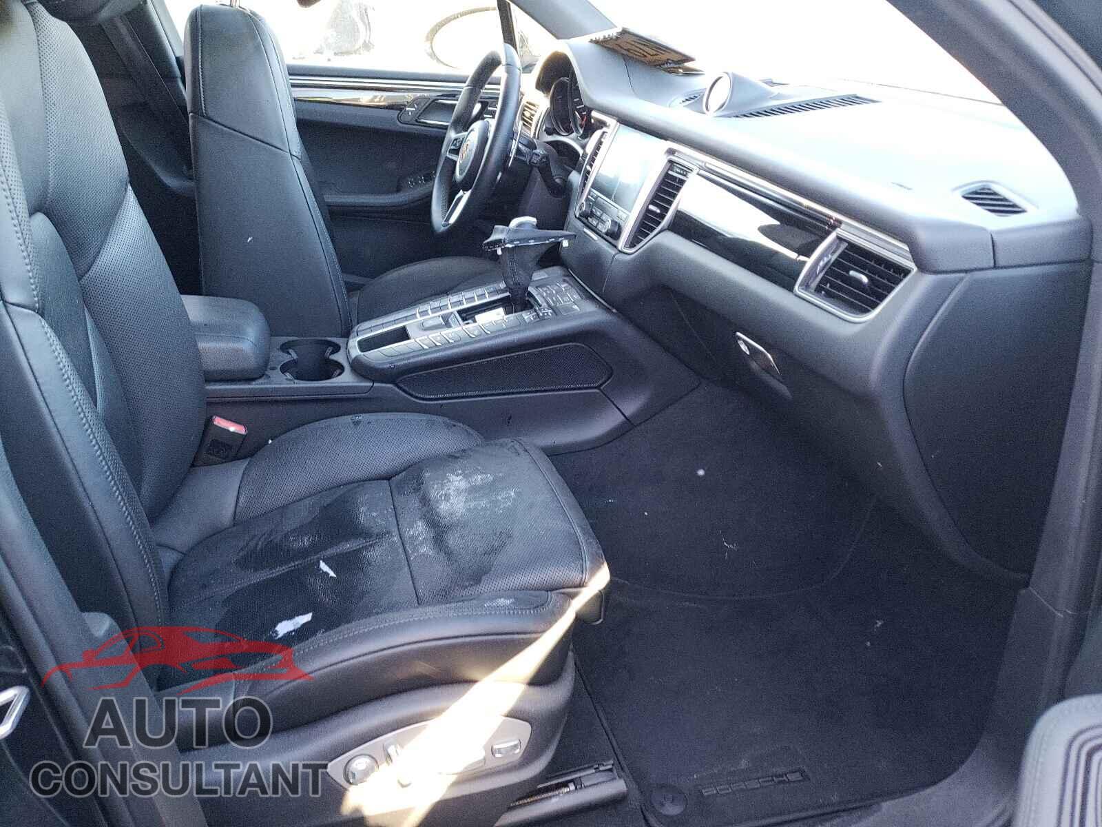 PORSCHE MACAN 2017 - WP1AB2A56HLB19717