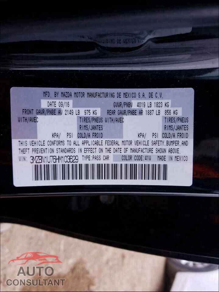 MAZDA 3 2017 - 3MZBN1U76HM103629