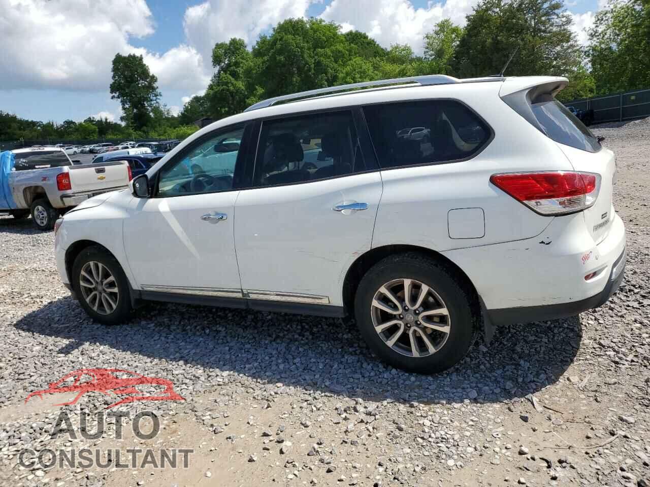 NISSAN PATHFINDER 2015 - 5N1AR2MN1FC698309