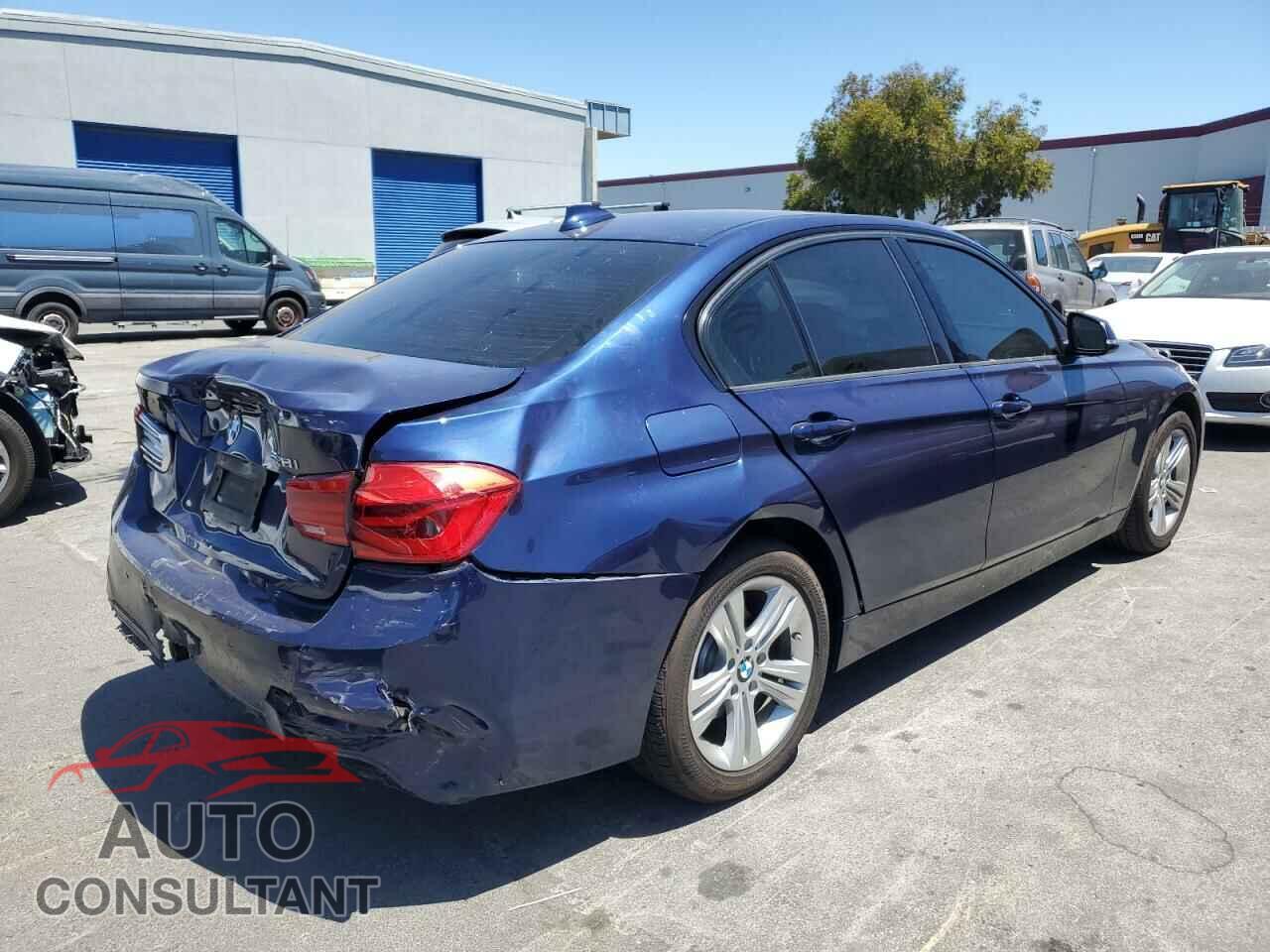BMW 3 SERIES 2016 - WBA8E9G55GNU30496