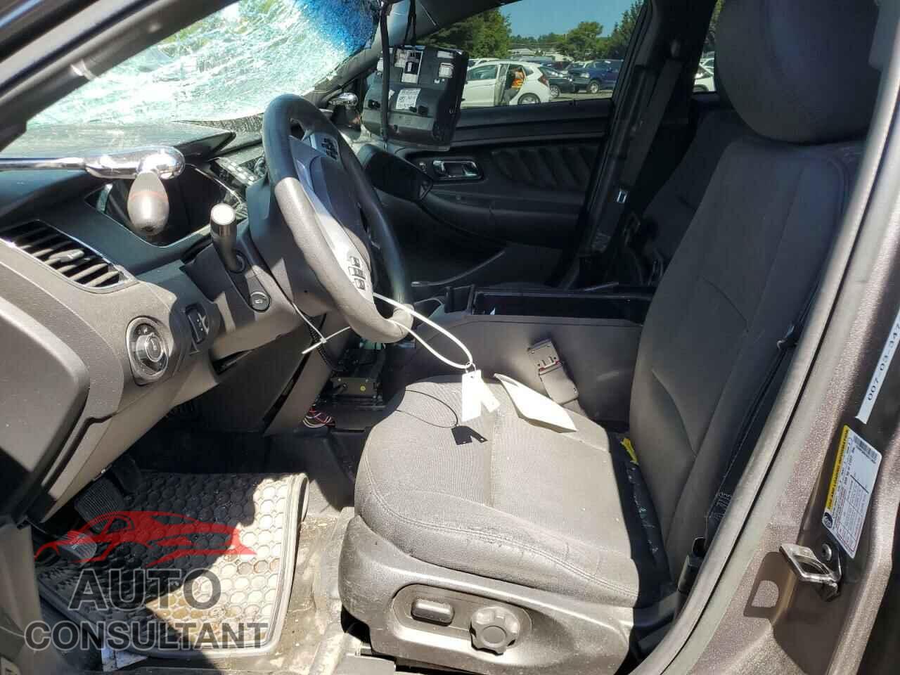 FORD TAURUS 2017 - 1FAHP2MK4HG113884
