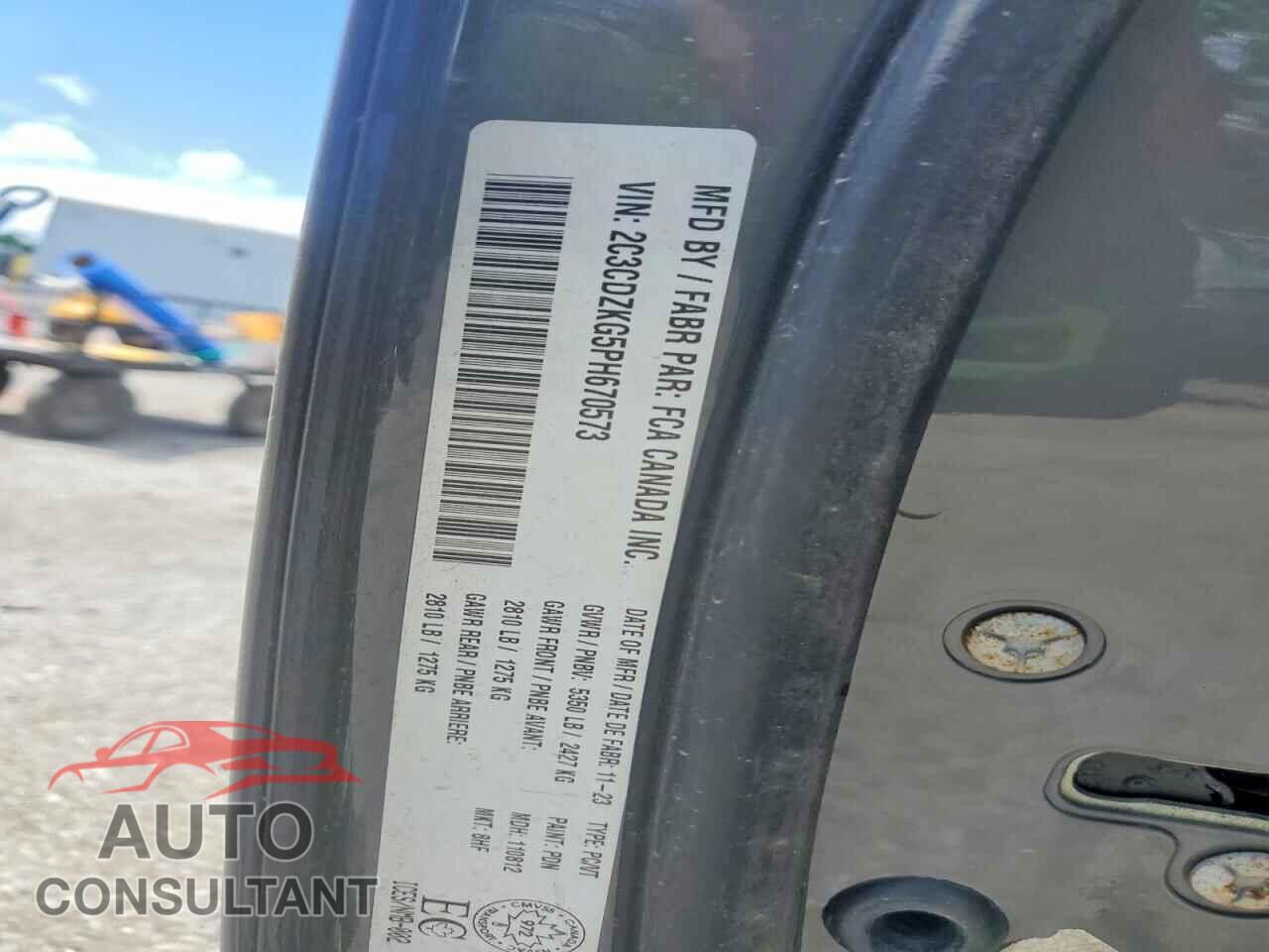 DODGE CHALLENGER 2023 - 2C3CDZKG5PH670573