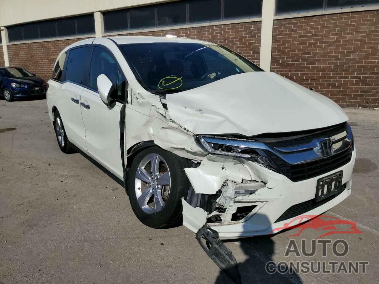 HONDA ODYSSEY 2018 - 5FNRL6H56JB065746