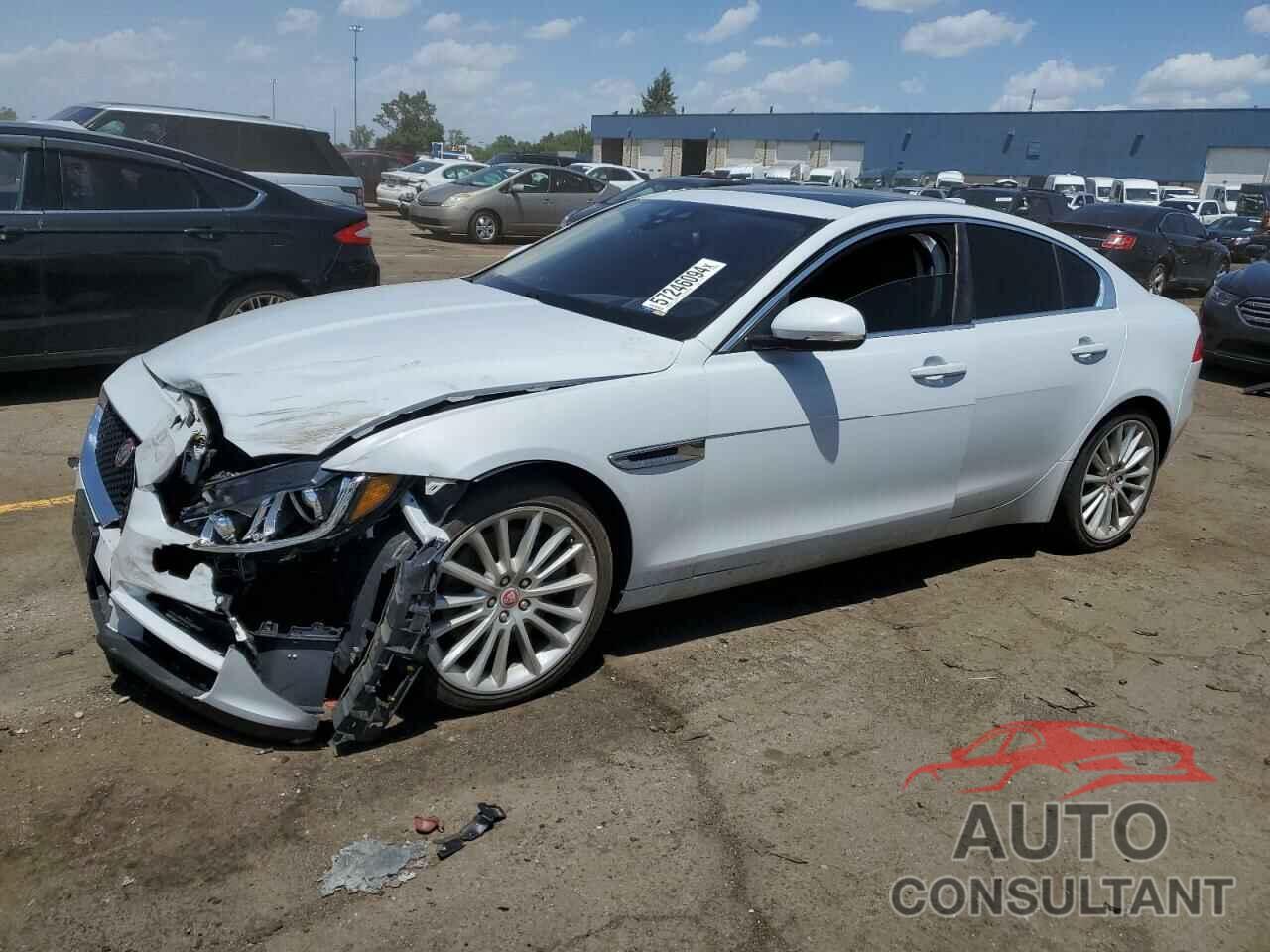 JAGUAR XE 2017 - SAJAN4BV7HA949042
