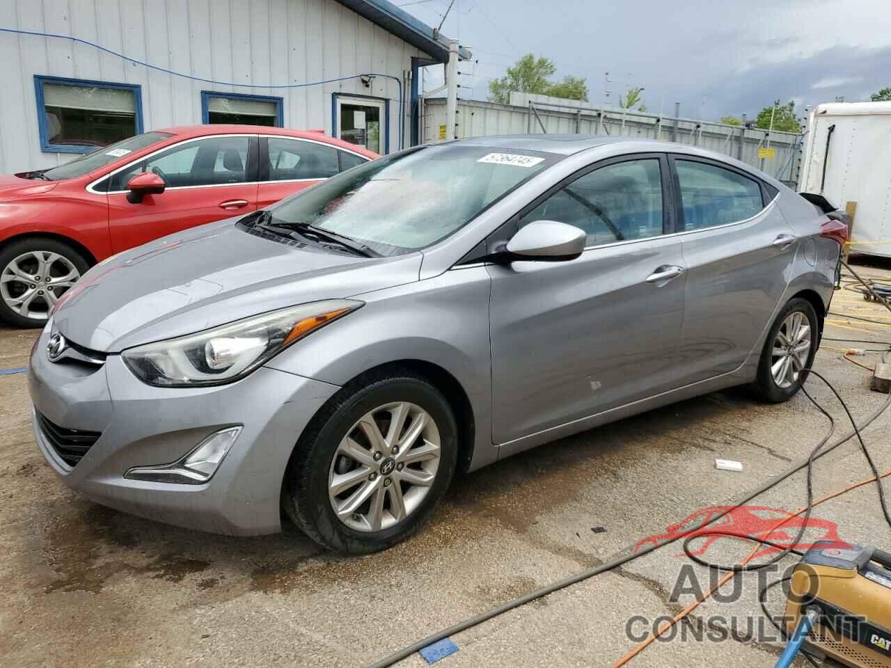 HYUNDAI ELANTRA 2015 - KMHDH4AE3FU354751