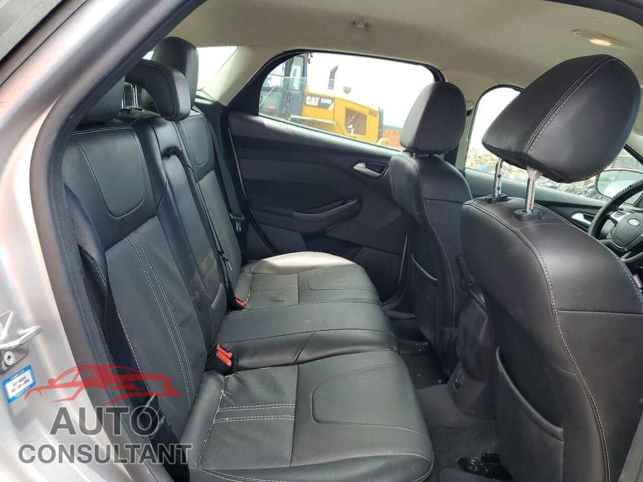 FORD FOCUS 2014 - 1FADP3N21EL263991
