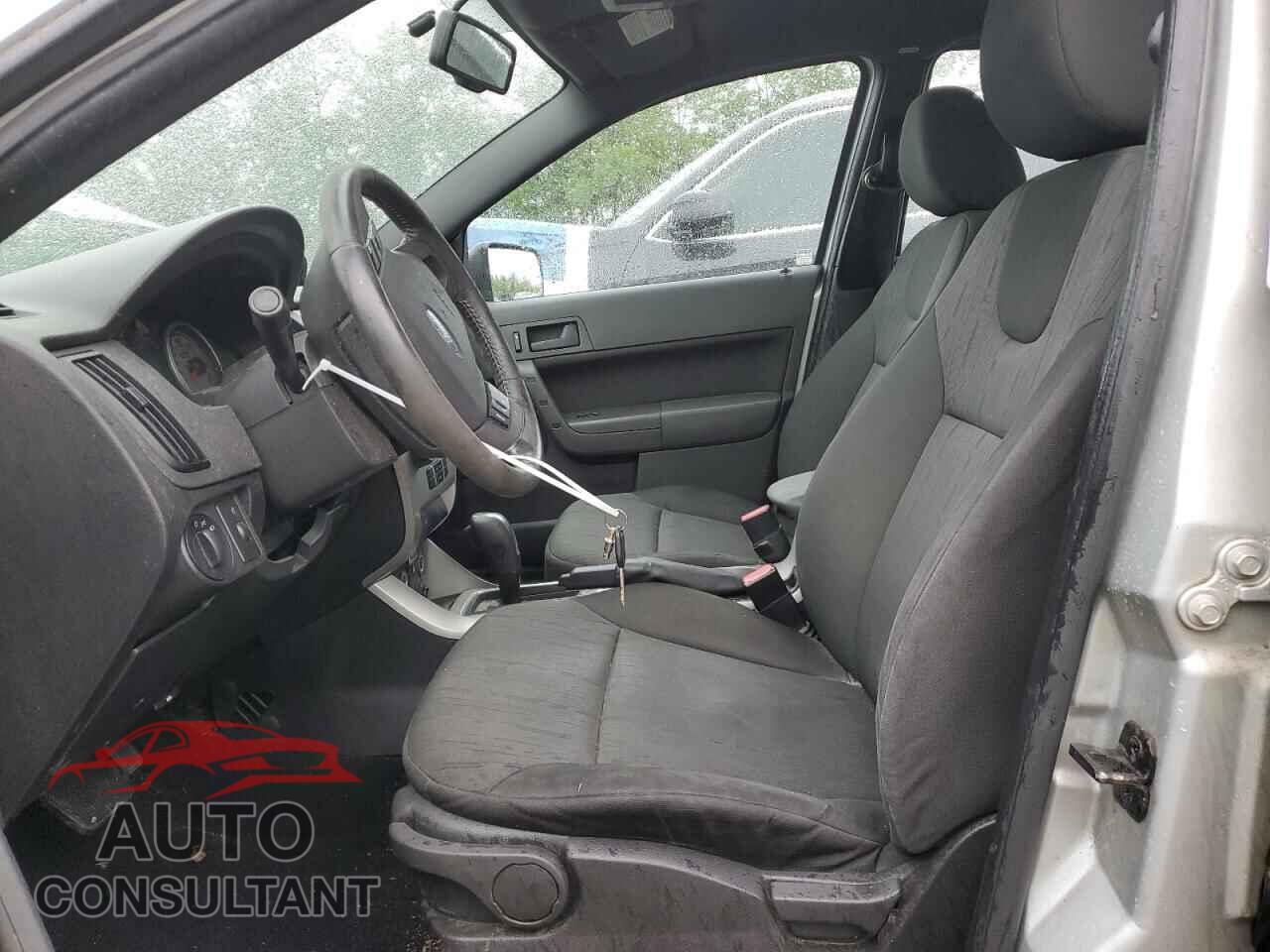 FORD FOCUS 2009 - 1FAHP35N69W201843