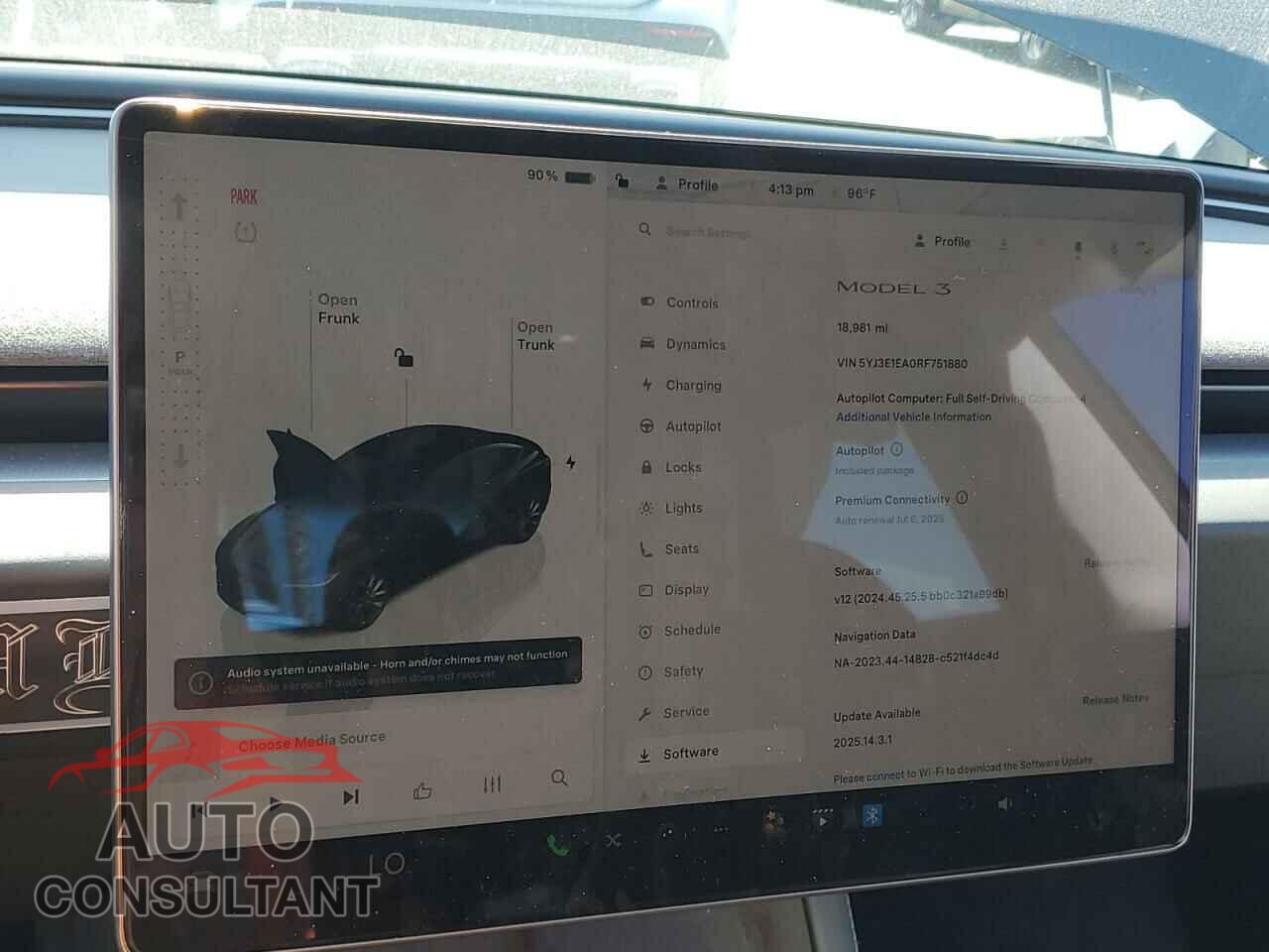 TESLA MODEL 3 2024 - 5YJ3E1EA0RF751880