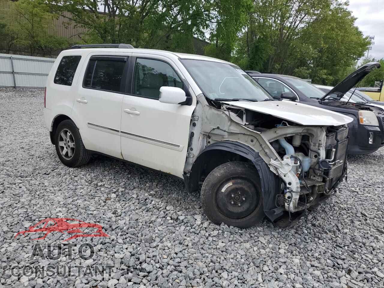 HONDA PILOT 2011 - 5FNYF4H96BB069081