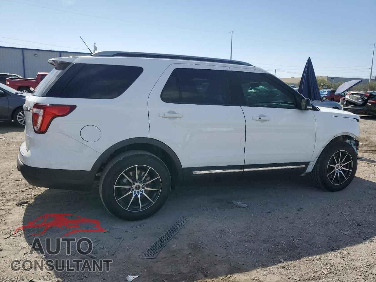 FORD EXPLORER 2018 - 1FM5K7D85JGB32409