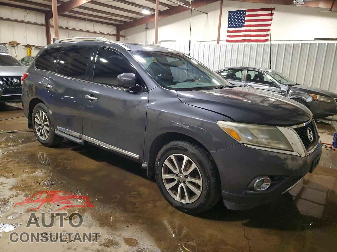 NISSAN PATHFINDER 2013 - 5N1AR2MM2DC644554