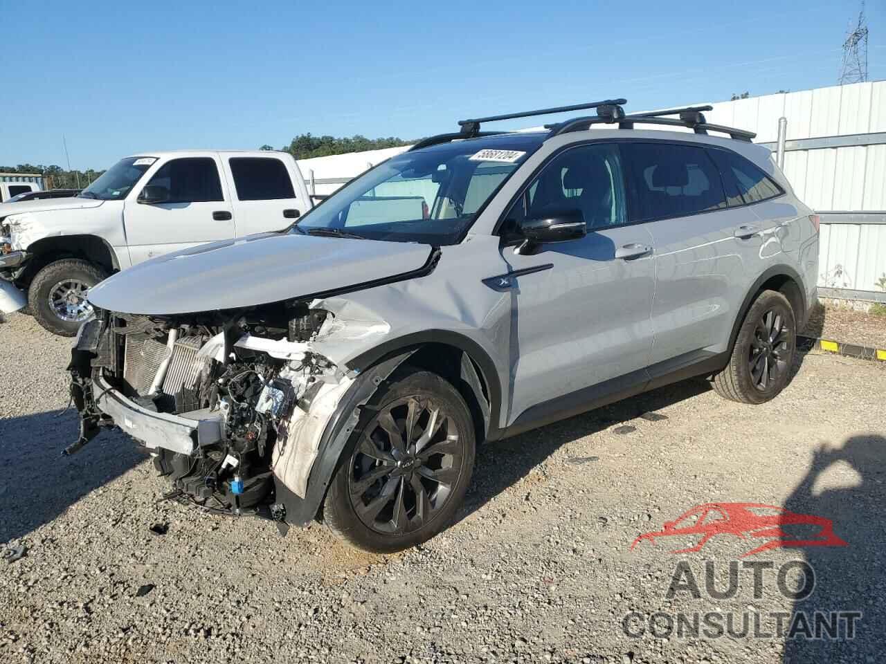 KIA SORENTO 2022 - 5XYRHDLF7NG103523