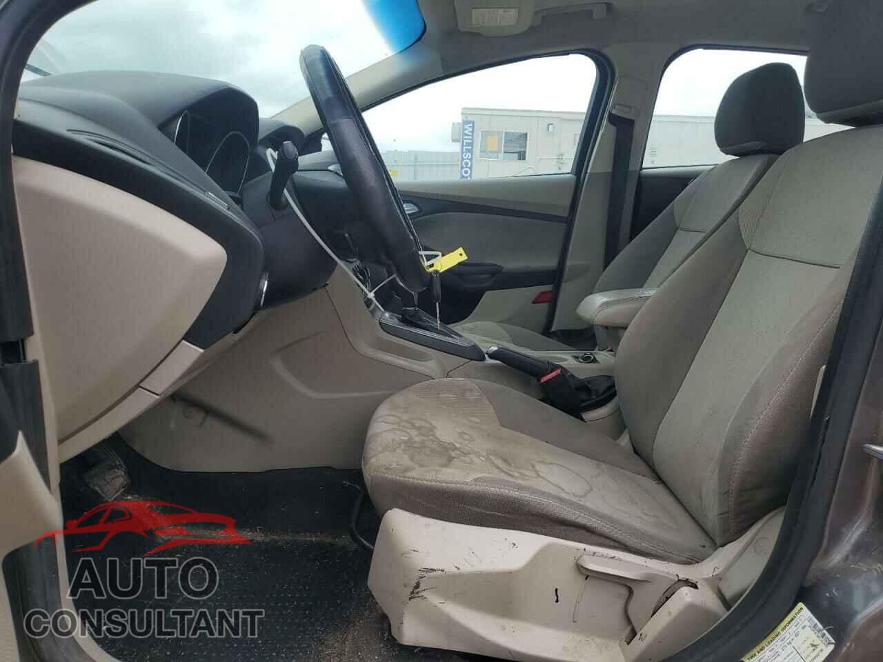 FORD FOCUS 2014 - 1FADP3F29EL362492