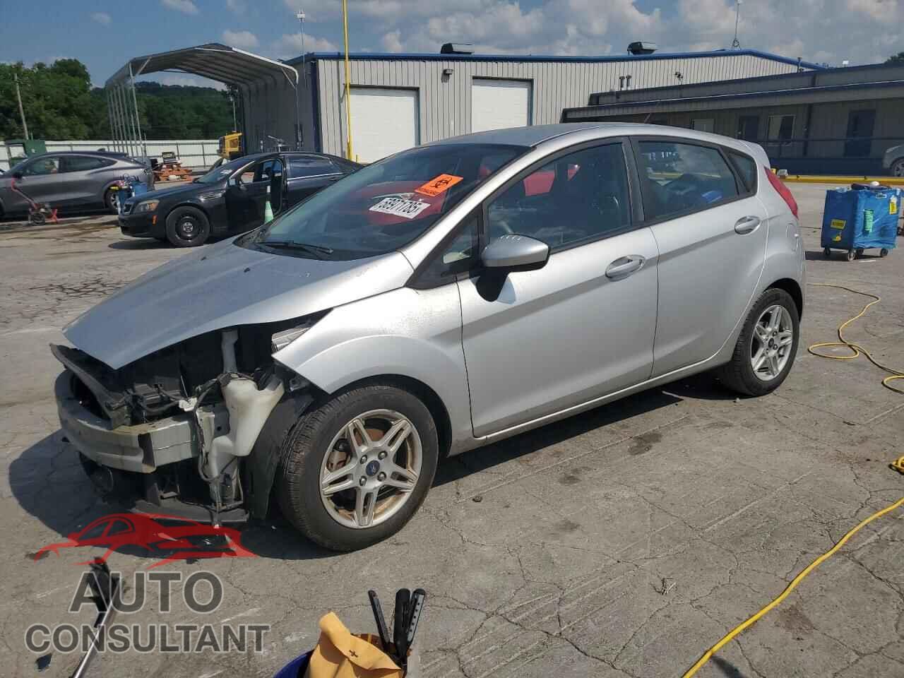 FORD FIESTA 2018 - 3FADP4EJ8JM109882