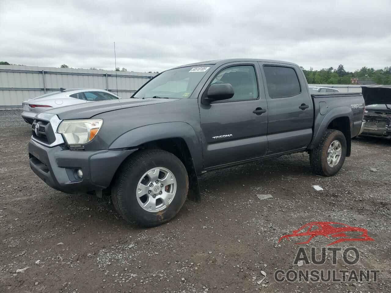 TOYOTA TACOMA 2015 - 3TMLU4EN6FM203591