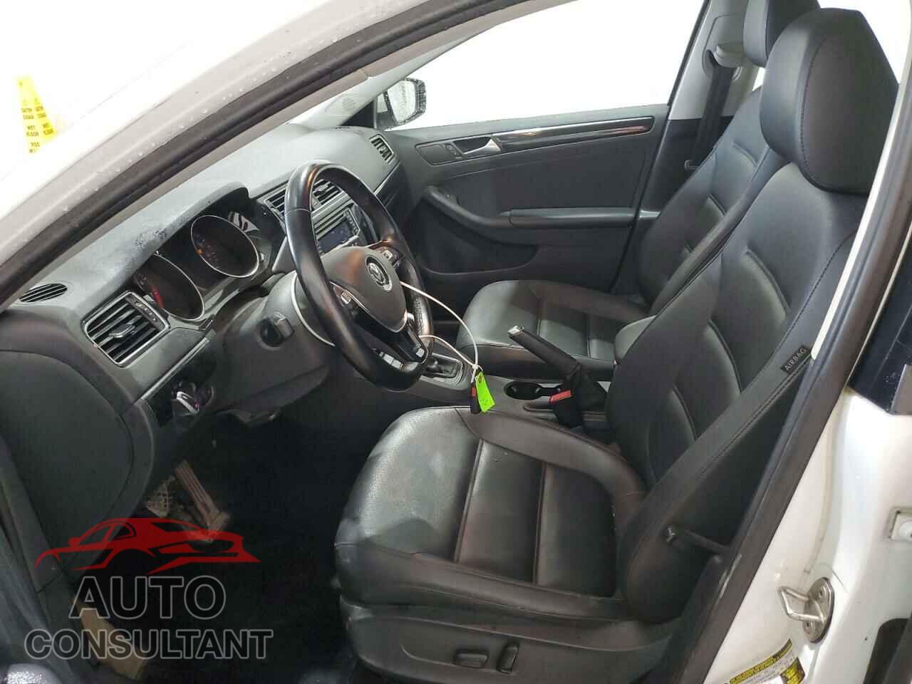 VOLKSWAGEN JETTA 2017 - 3VWL17AJ3HM410145
