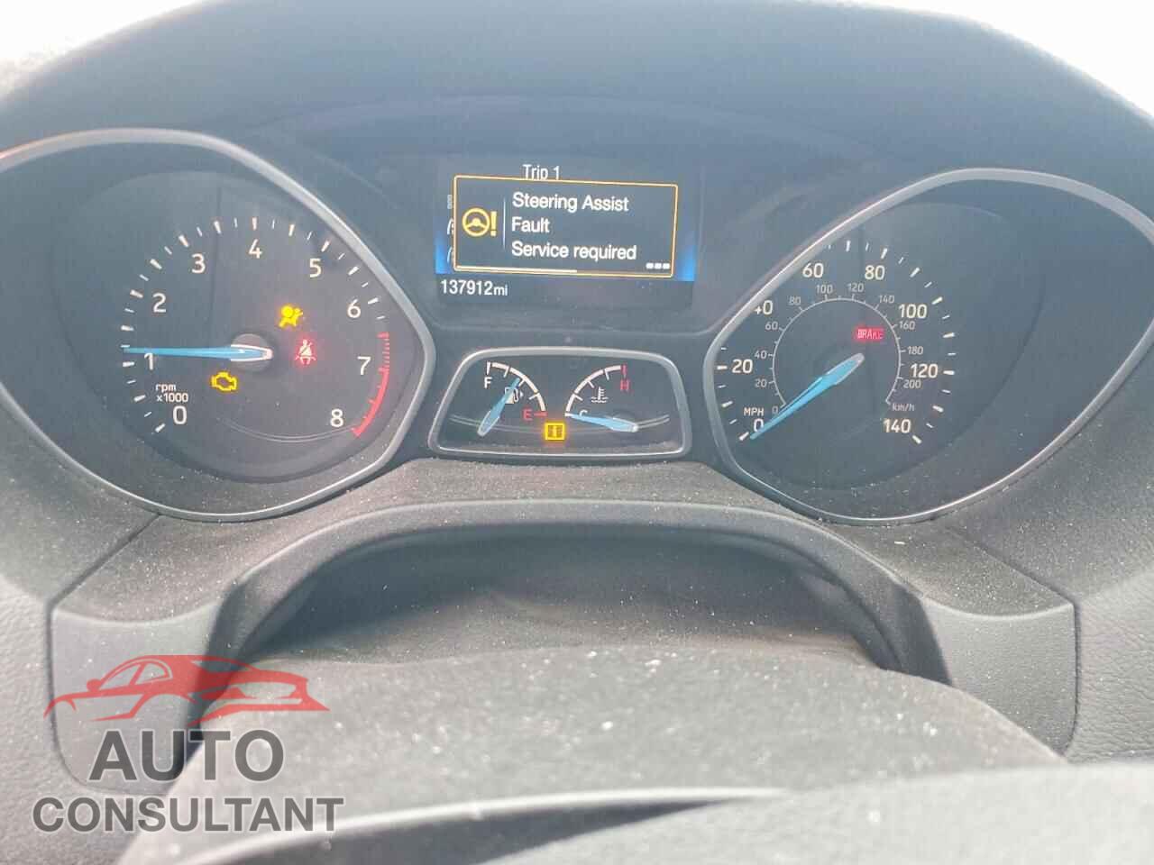 FORD FOCUS 2017 - 1FADP3E22HL327637