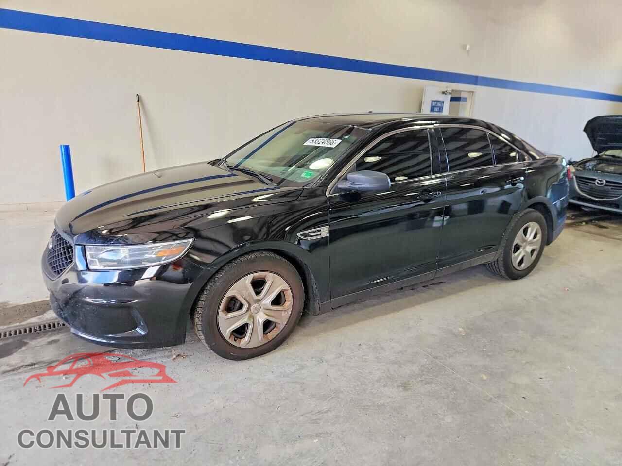 FORD TAURUS 2015 - 1FAHP2L84FG208092