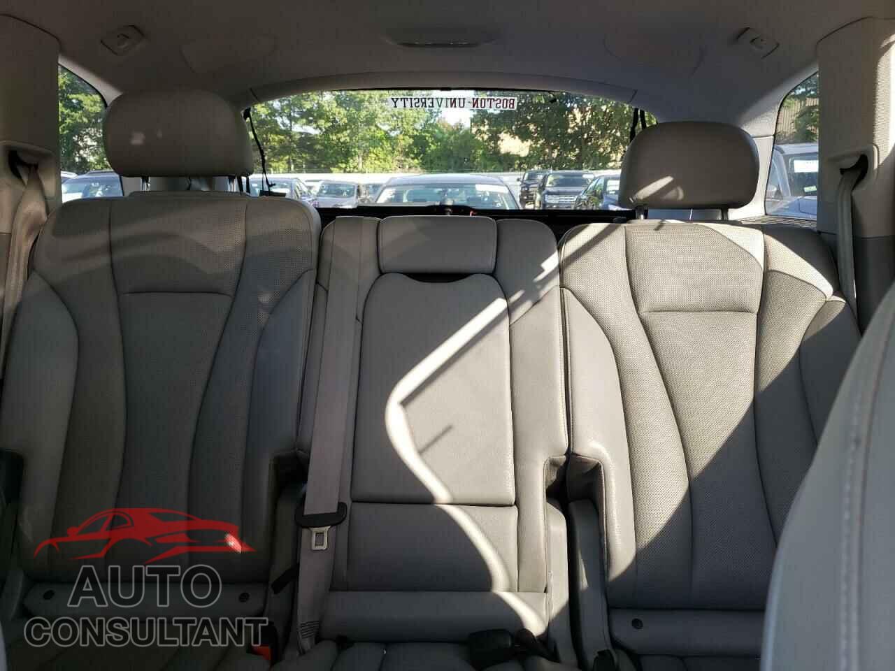 AUDI Q7 2017 - WA1VAAF76HD057587