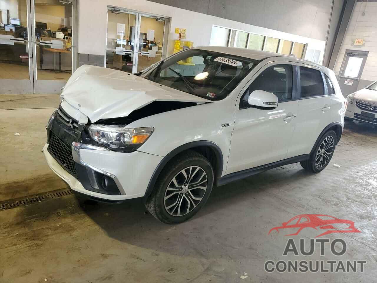 MITSUBISHI OUTLANDER 2019 - JA4AR3AU5KU023924