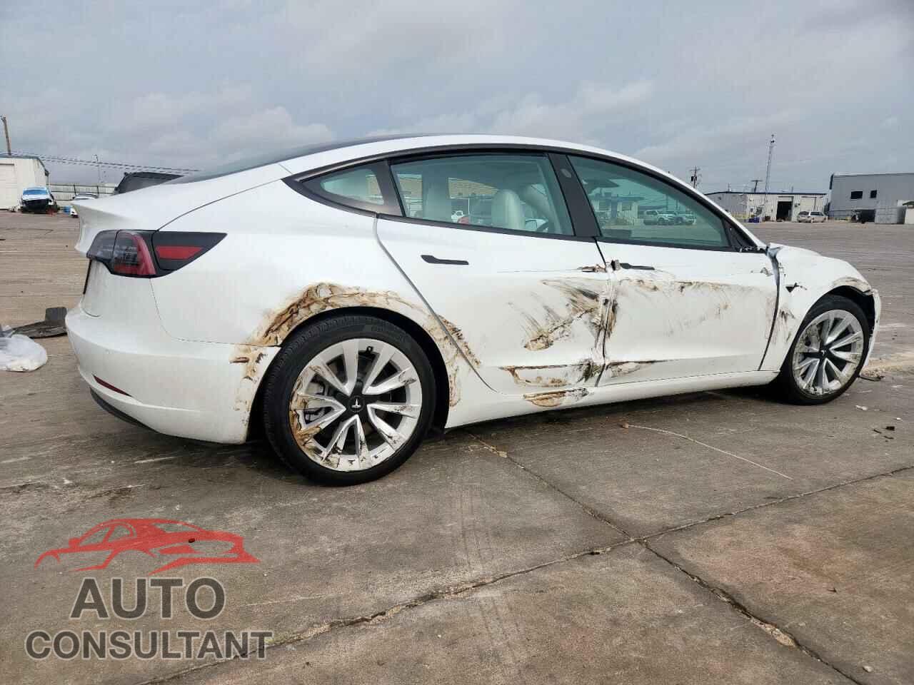 TESLA MODEL 3 2022 - 5YJ3E1EA3NF154149