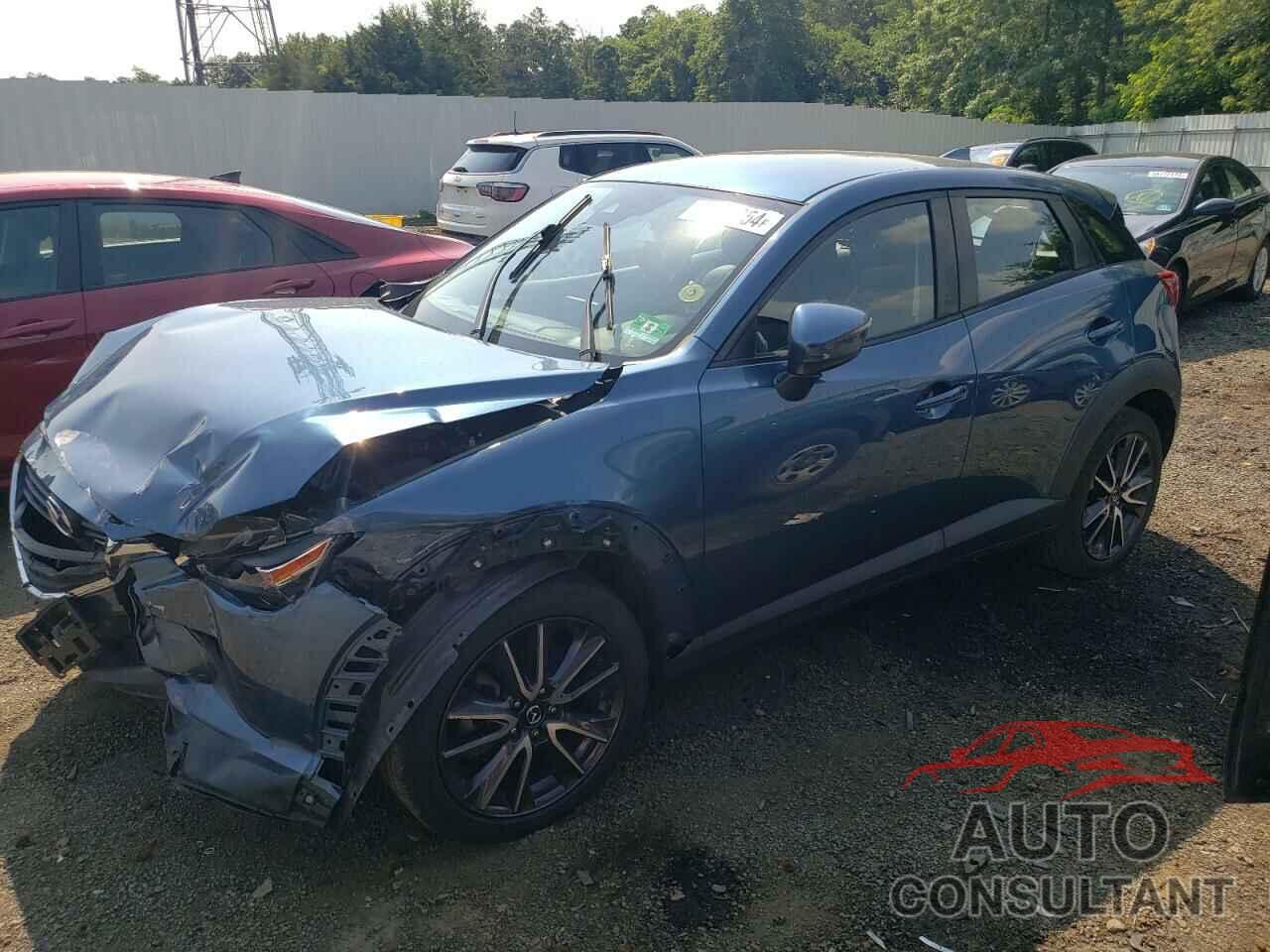 MAZDA CX-3 2018 - JM1DKFC72J0316458