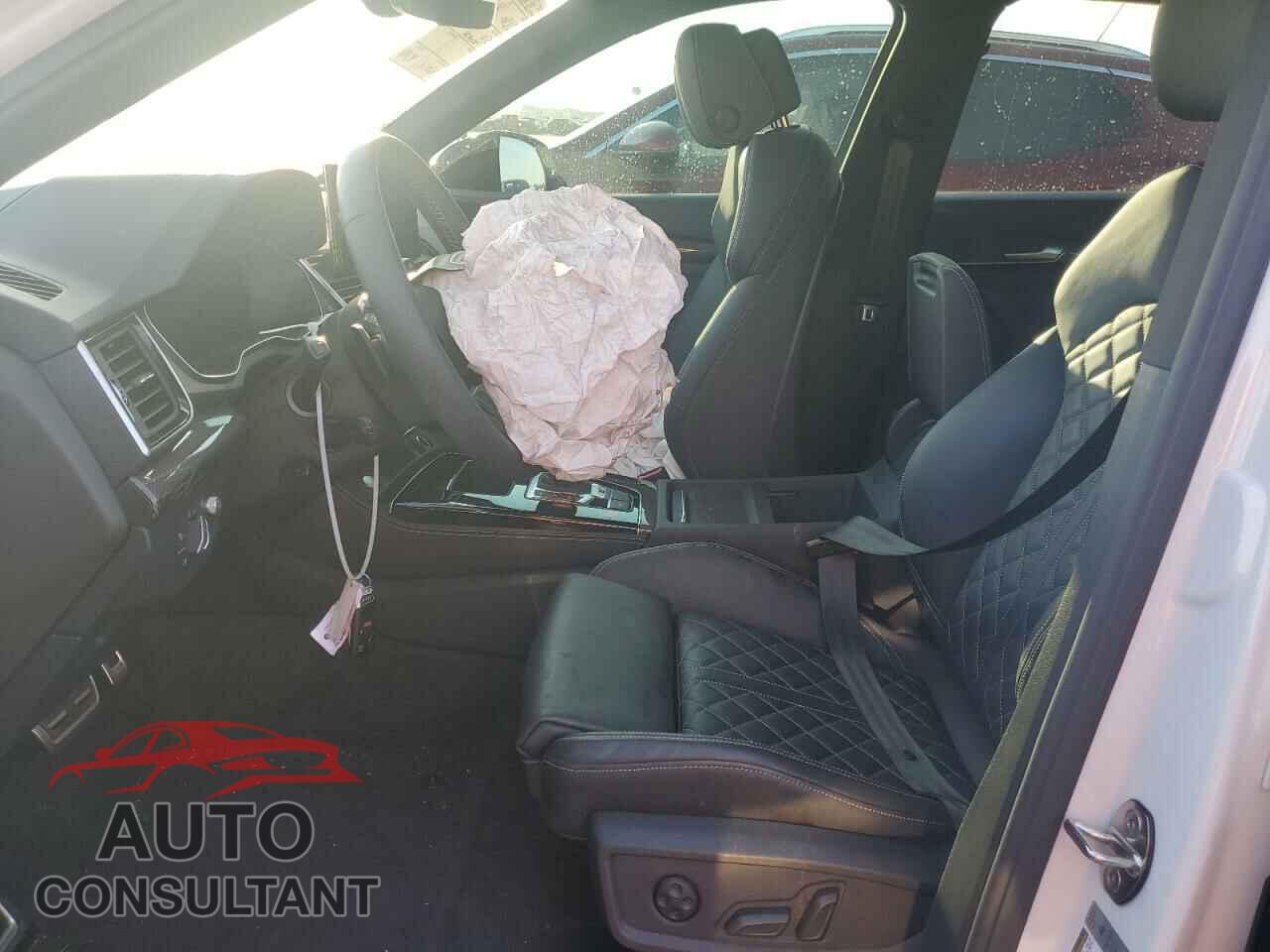 AUDI SQ5 2023 - WA1C4AFY9P2153473