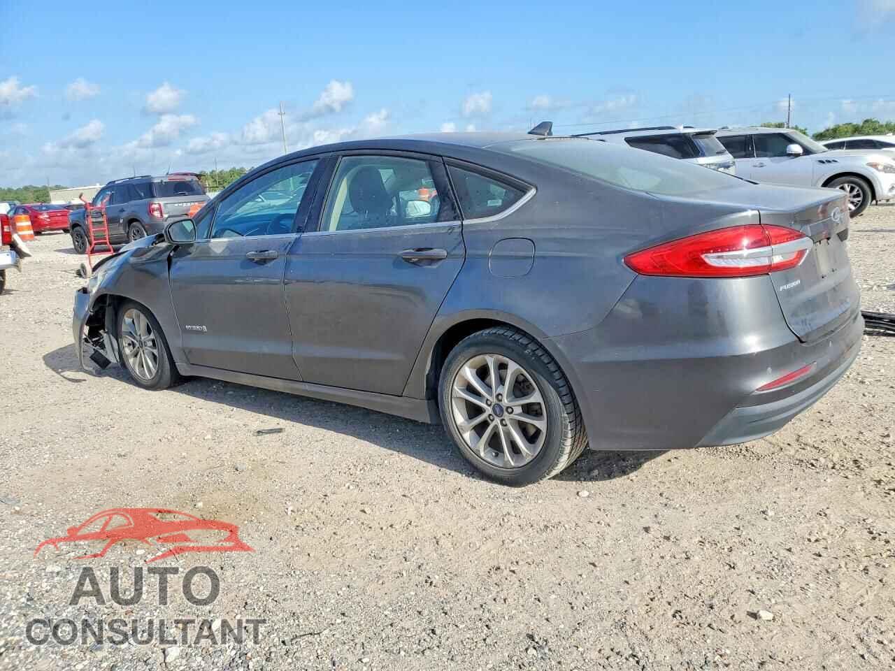 FORD FUSION 2019 - 3FA6P0LU3KR242410