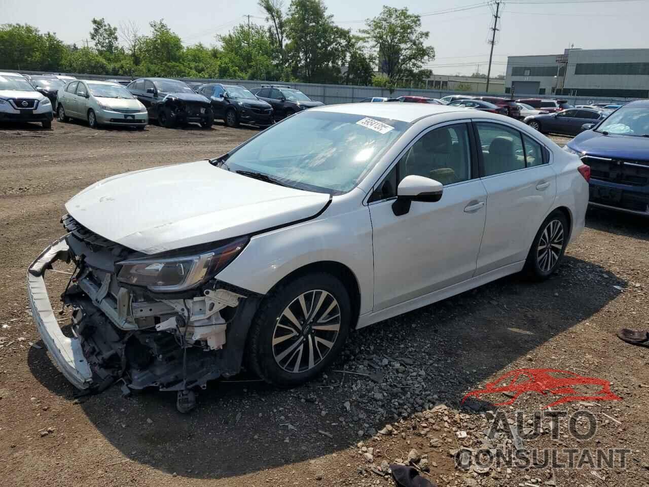 SUBARU LEGACY 2018 - 4S3BNAF60J3042017