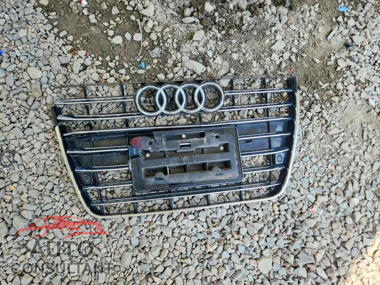 AUDI A8 2013 - WAUAGAFD9DN017112