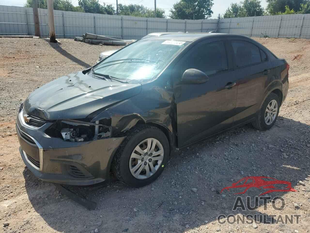 CHEVROLET SONIC 2017 - 1G1JB5SH3H4123934