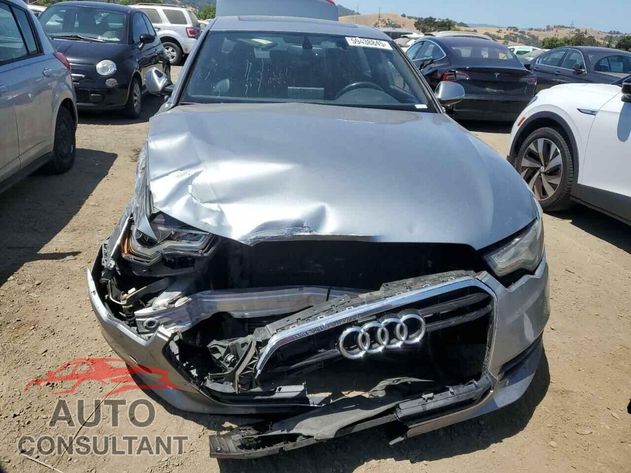 AUDI A6 2013 - WAUDFAFC4DN145524