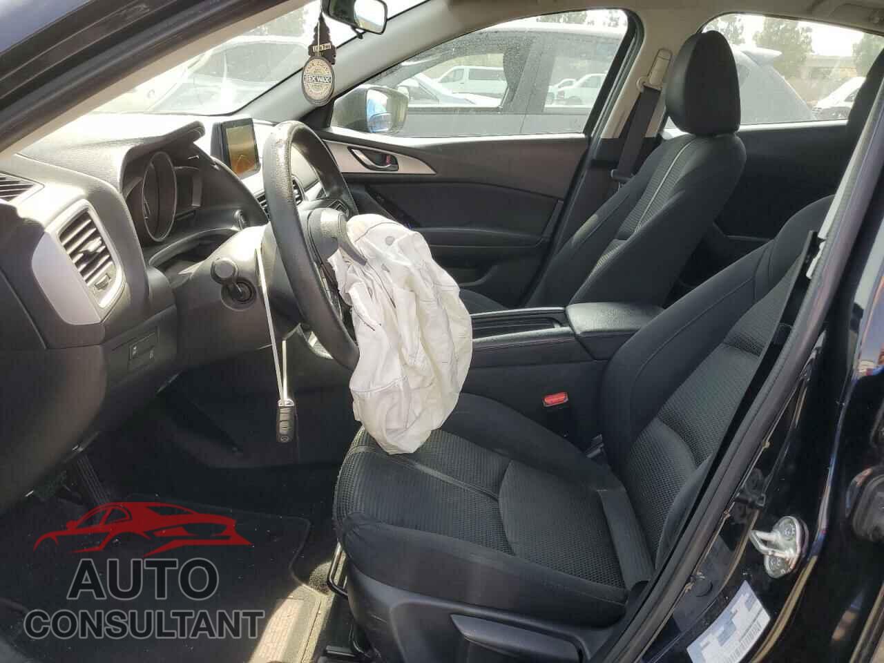 MAZDA 3 2017 - 3MZBN1U73HM120386