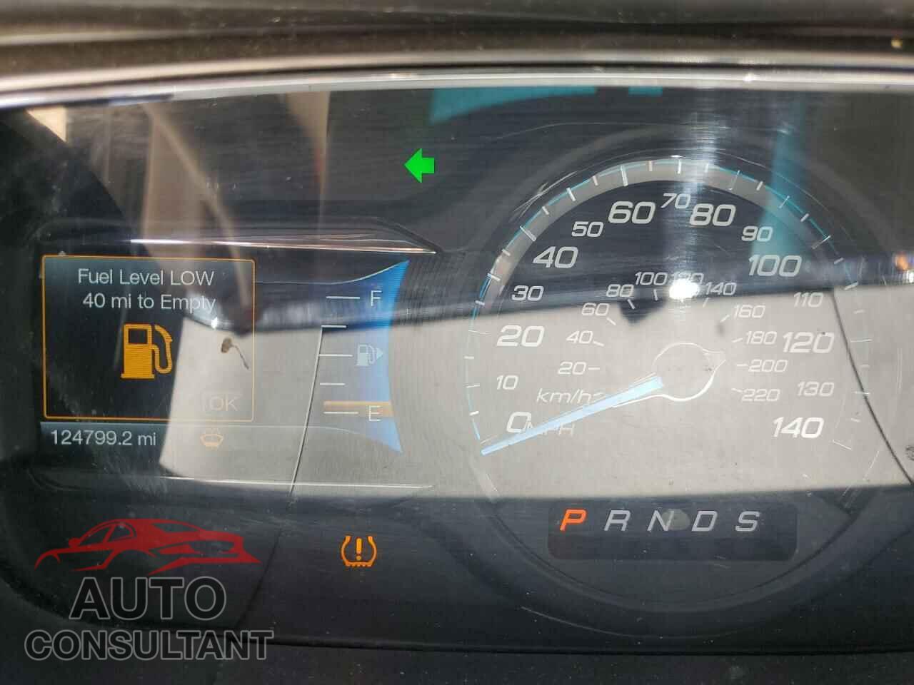 FORD TAURUS 2017 - 1FAHP2E89HG102673