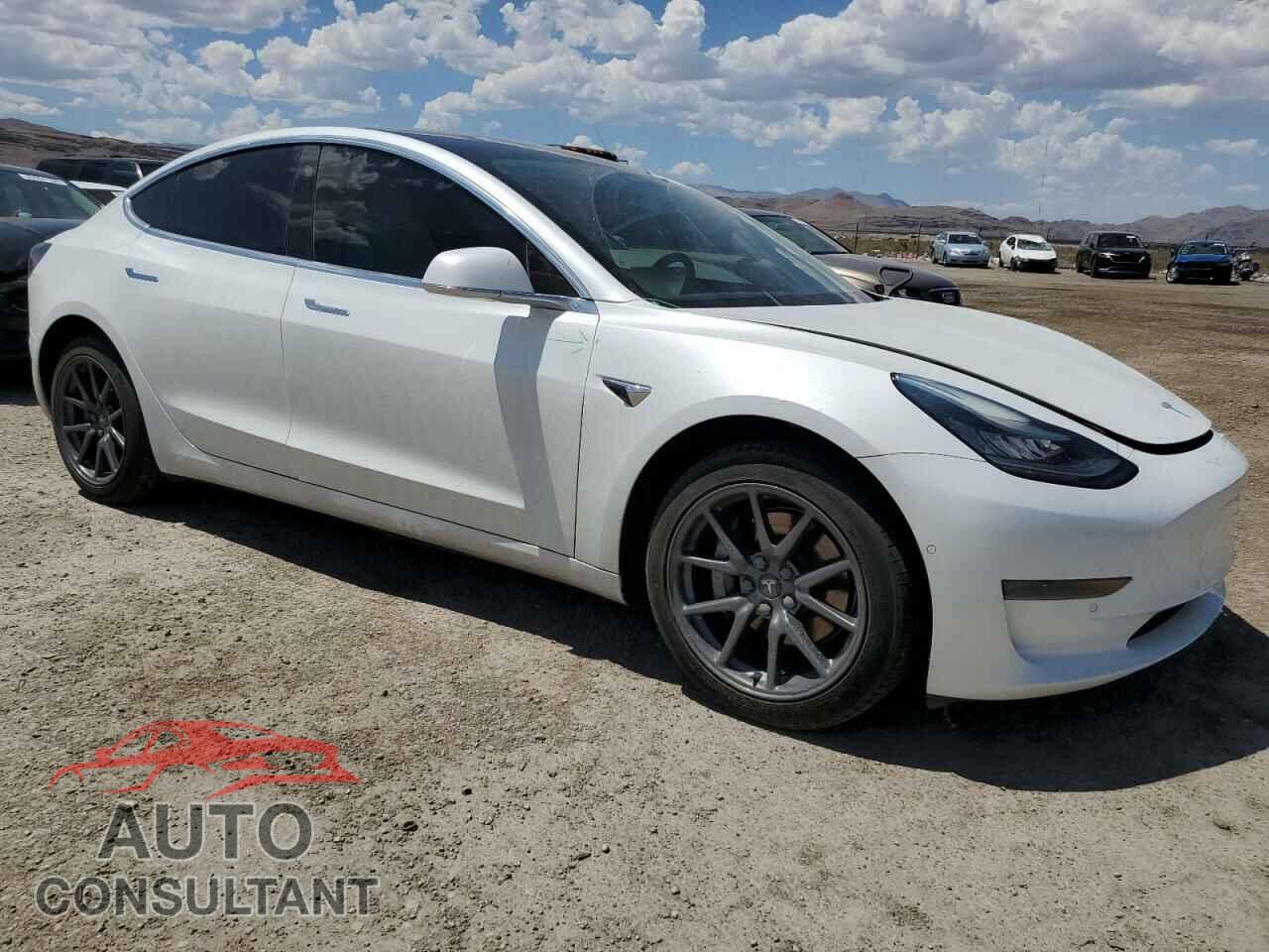 TESLA MODEL 3 2020 - 5YJ3E1EA4LF615243