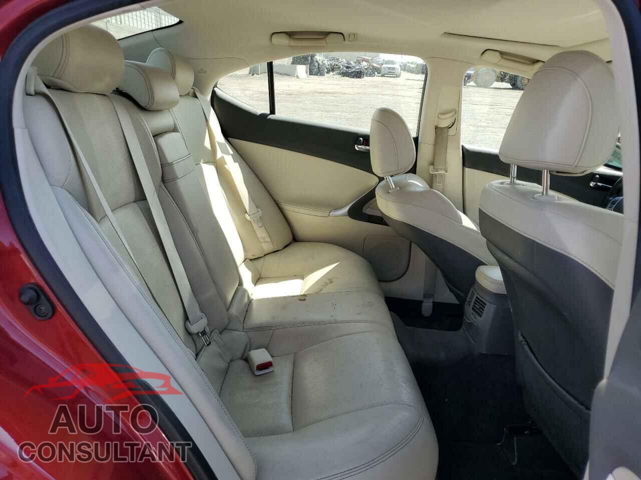 LEXUS IS 2013 - JTHCF5C20D5063323