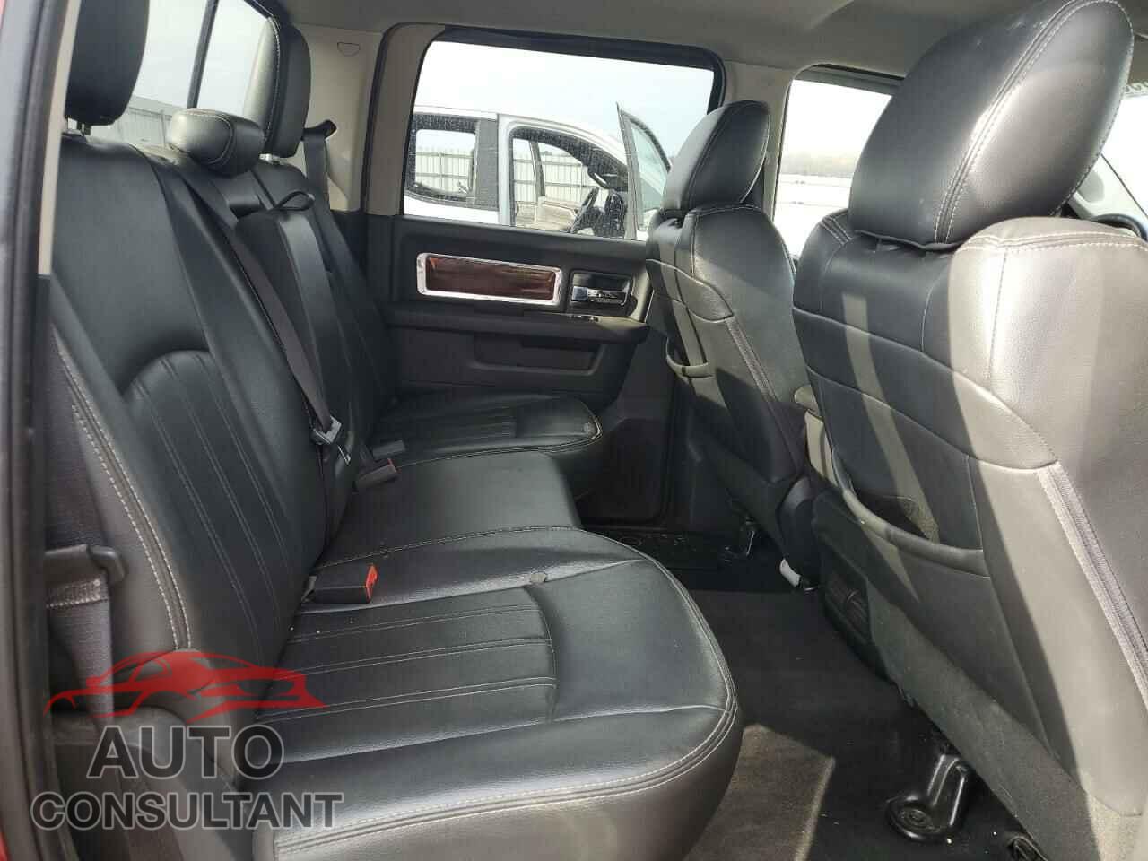 DODGE RAM 1500 2012 - 1C6RD7NTXCS206157