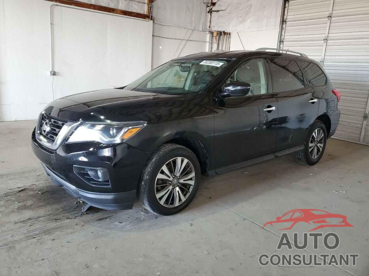 NISSAN PATHFINDER 2018 - 5N1DR2MN0JC606841