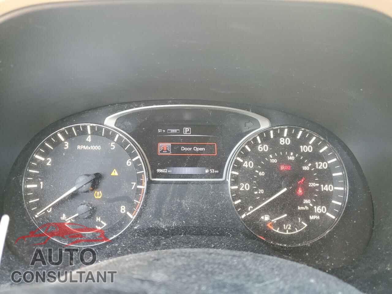 NISSAN PATHFINDER 2017 - 5N1DR2MM2HC624078
