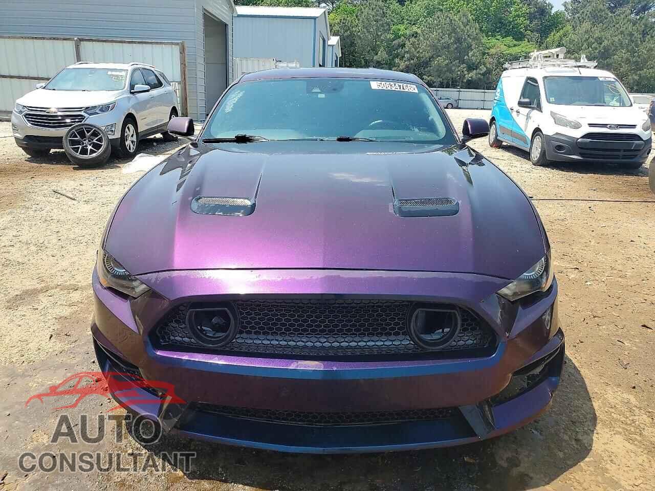 FORD MUSTANG 2019 - 1FA6P8CF4K5174038