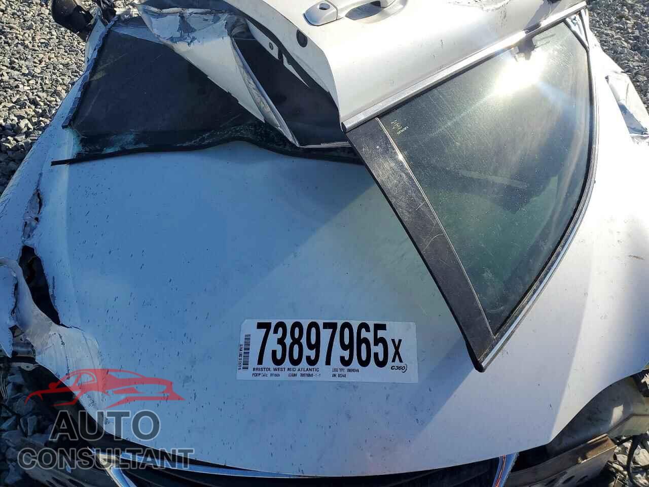 LEXUS IS 2016 - JTHBA1D25G5022448