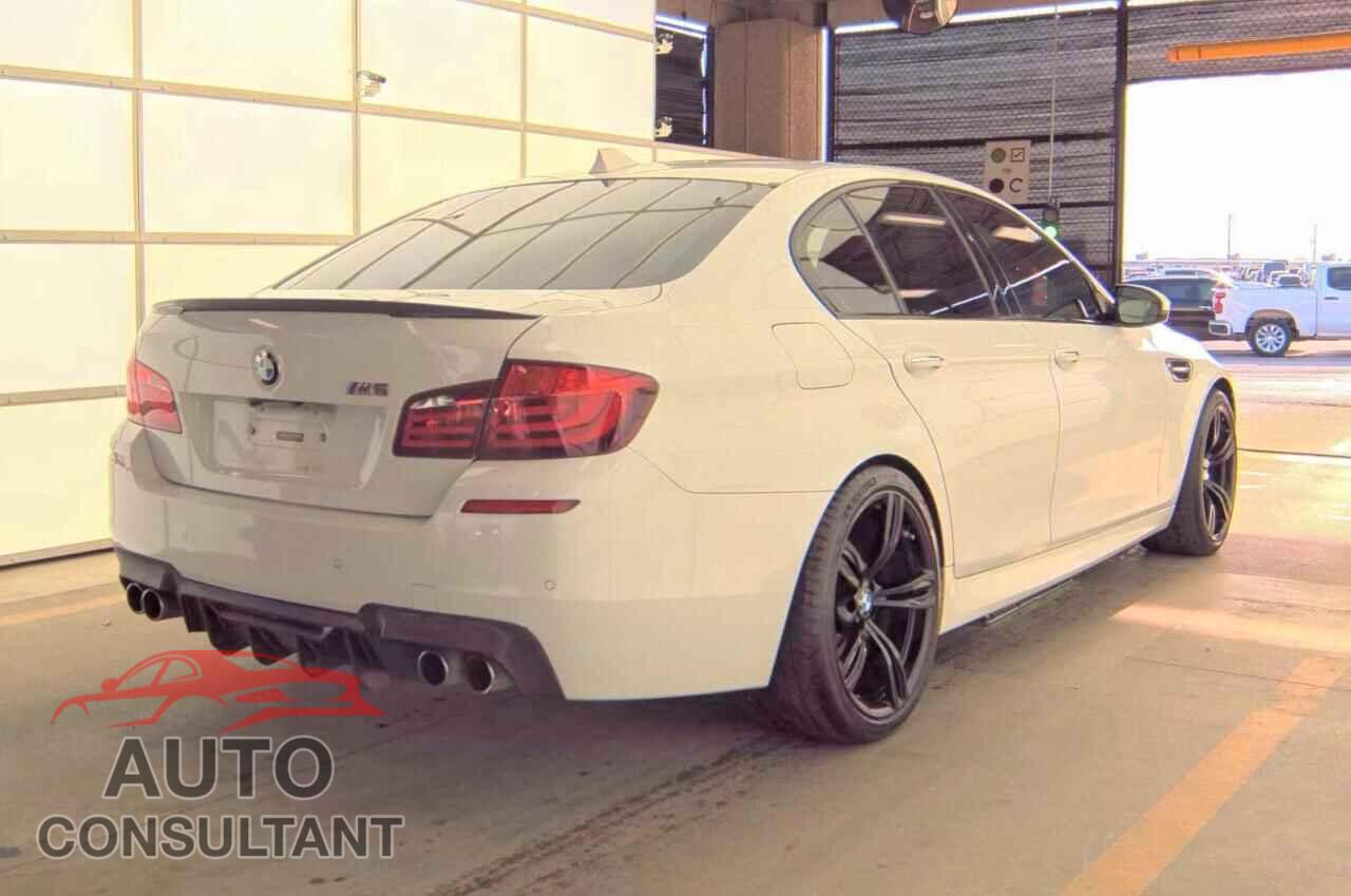 BMW M5 2013 - WBSFV9C53DC772996